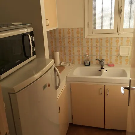 Appartamento Studio Classe Meuble De Tourisme 1 Etoile Proche *
